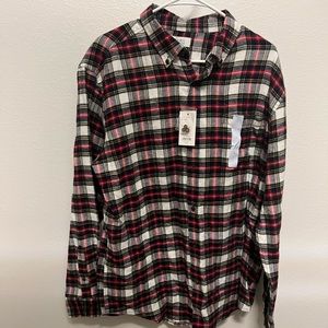 NWT Croft and Barrow: Men’s Large Casual Button Down Shirt.